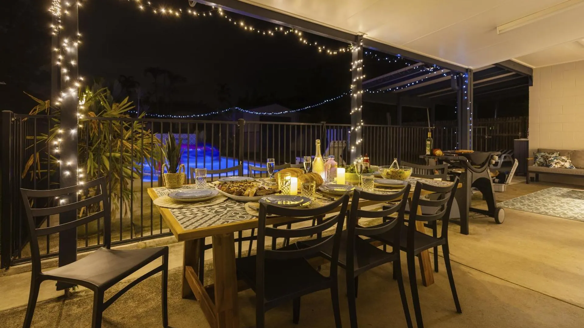 Holiday home Trinity Oasis Luxury Home Trinity Beach Australia