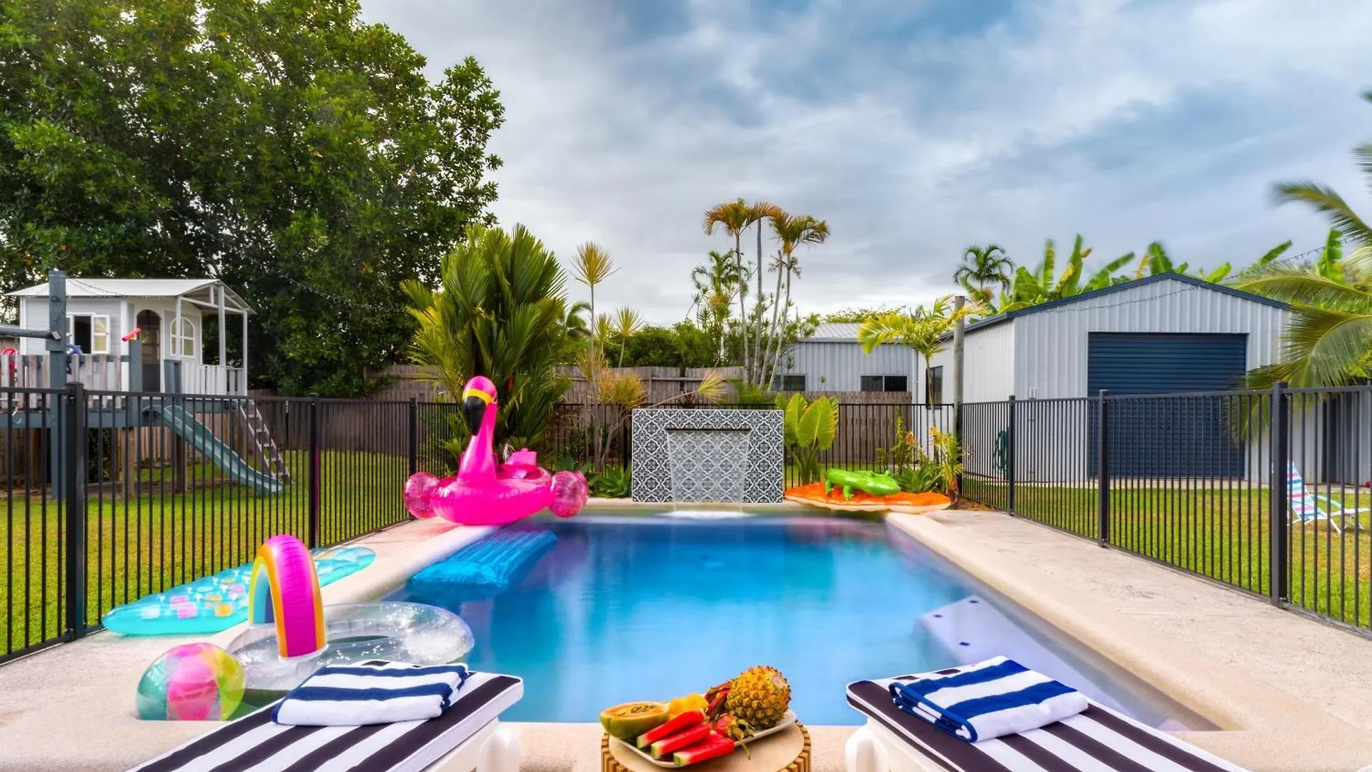 Trinity Oasis Luxury Home Trinity Beach location